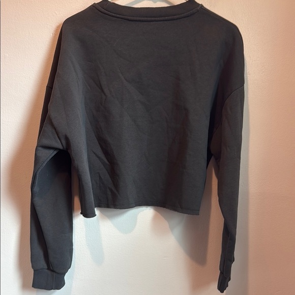 Primark Medium Black Cropped Sweatshirt with Sequin Stars Fleece Lined - Picture 10 of 10